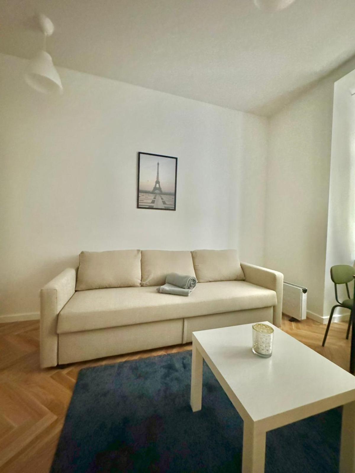 Ar Living & Wenen